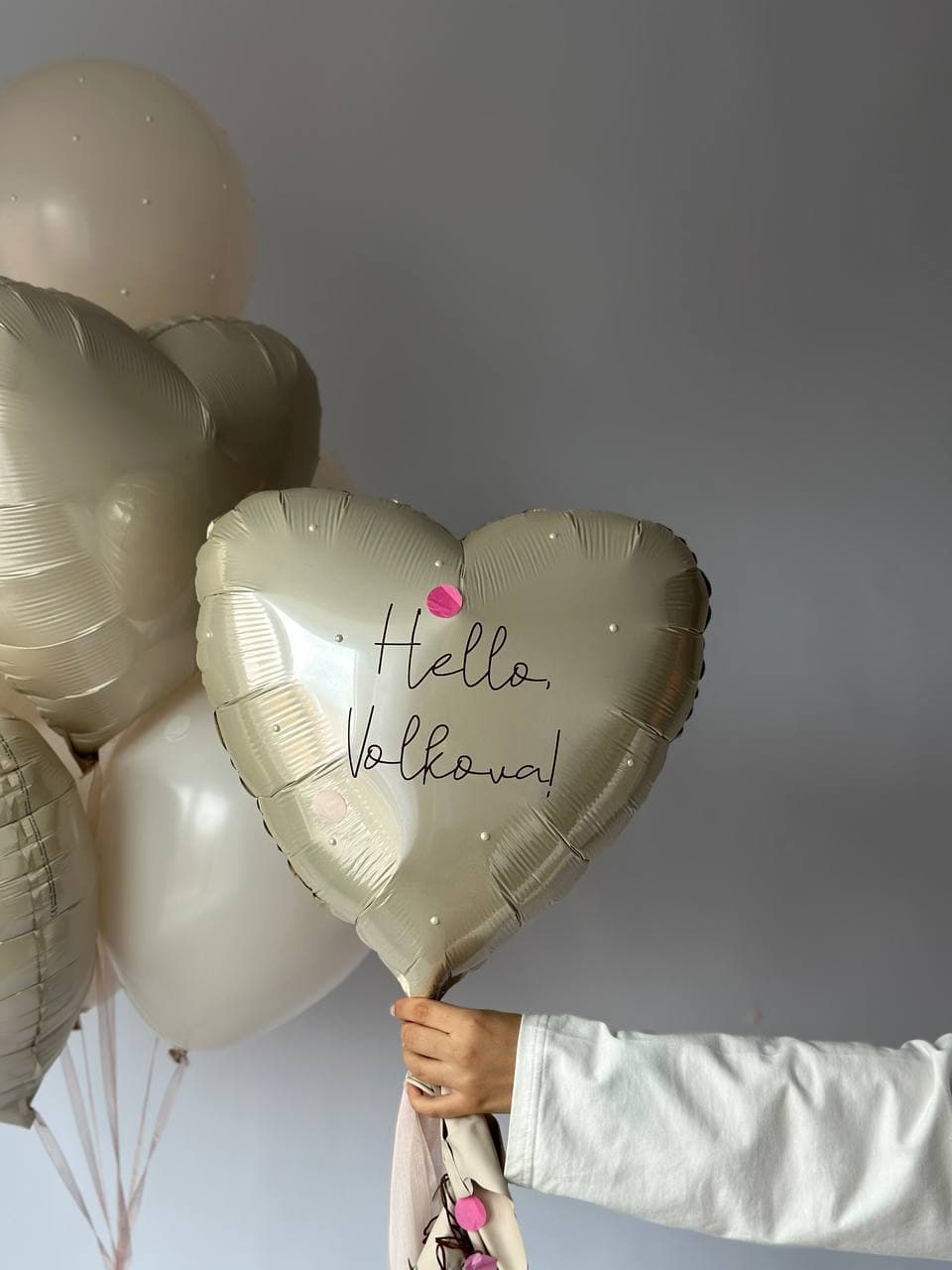 Beige set for a bachelorette party